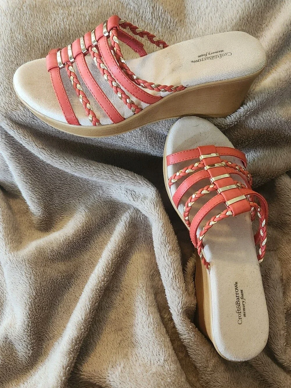 Croft & Barrow Memory Foam Wedge Sandals (6.5)